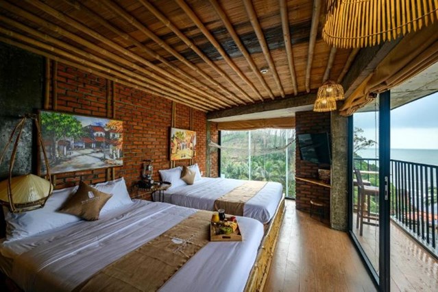 Family Balcony Ocean view